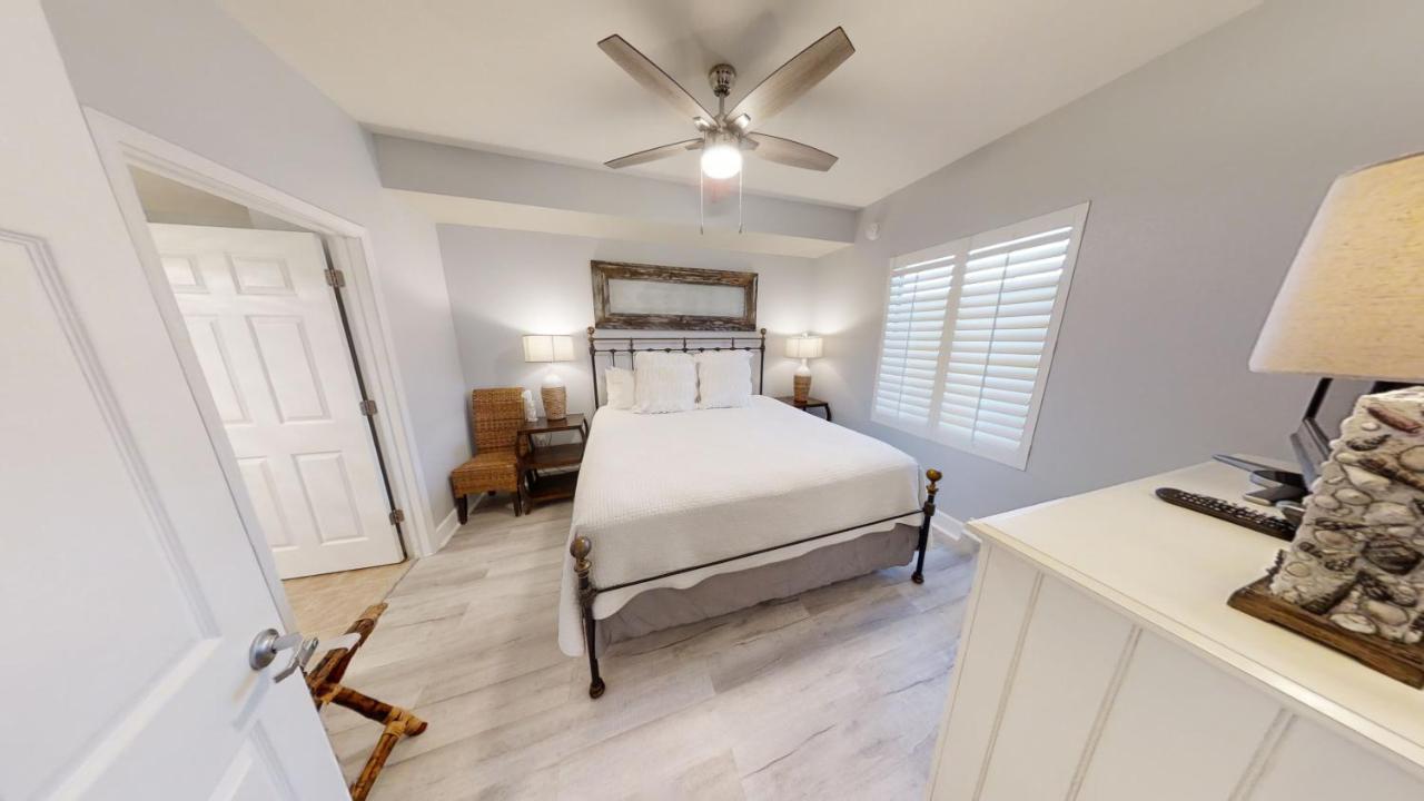 Tidewater 310 Panama City Beach